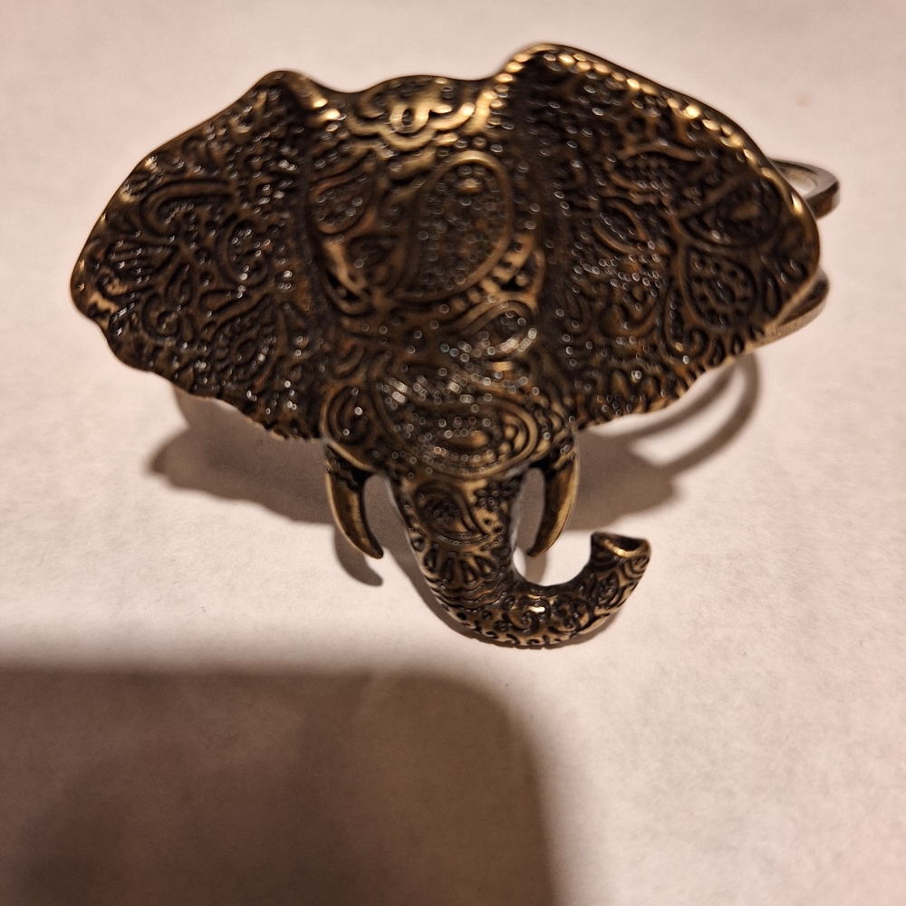 Elephant bracelet